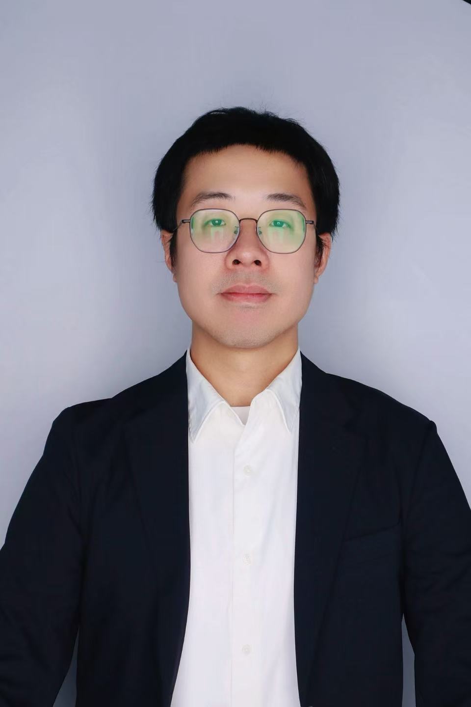 Lanfeng Li